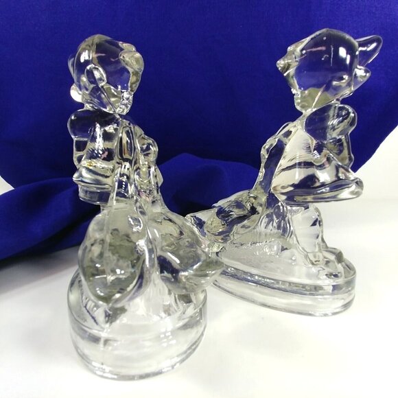 Vintage Pair of Clear Glass Bookends Girl Feeding Geese - Picture 4 of 11